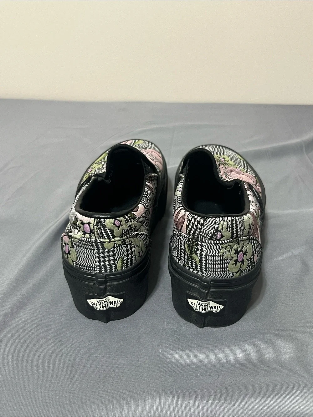 Vans Women's Classic Slip On Stackform Tapestry Floral Platform Shoes Size 5